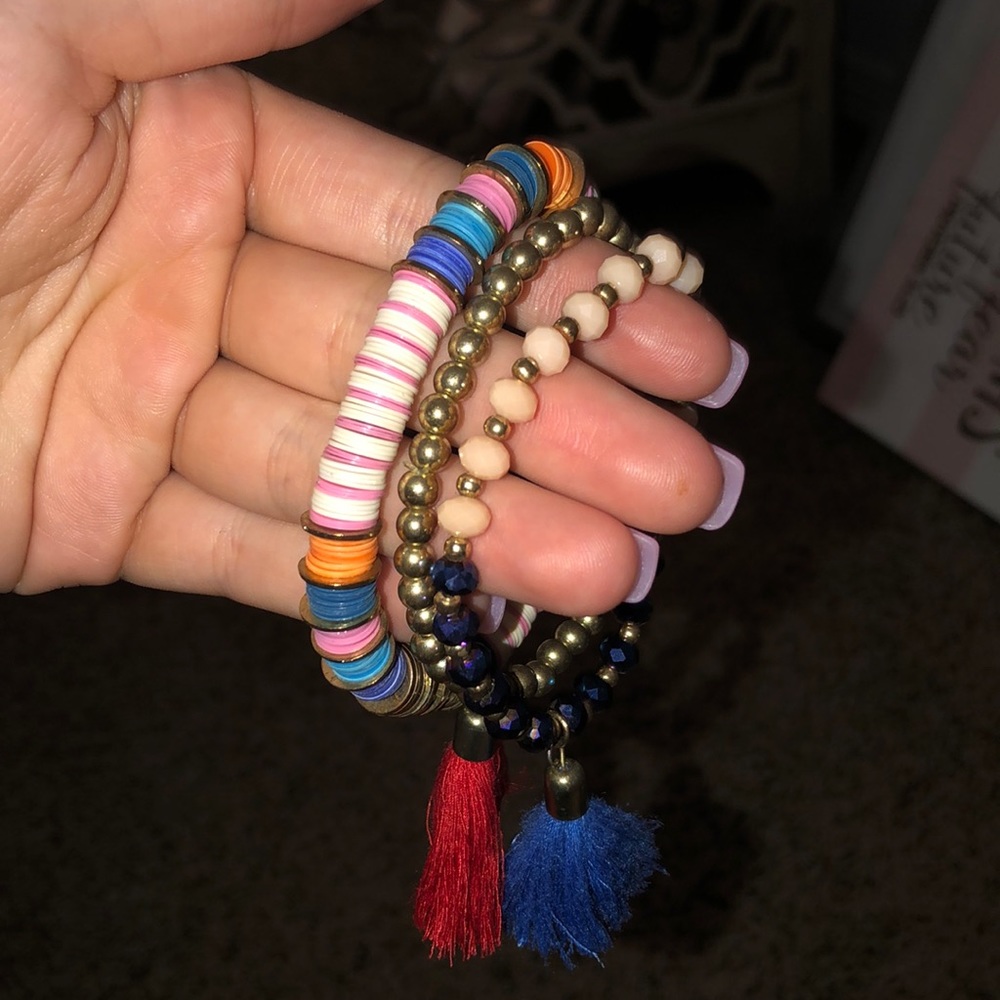 SUPER CUTE beaded/tassel SET